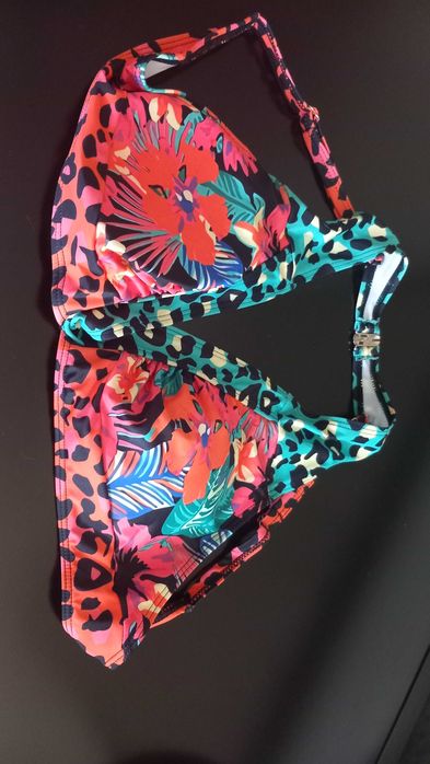 A ESTREAR 42/44 - Biquíni estampado tropical/leopardo