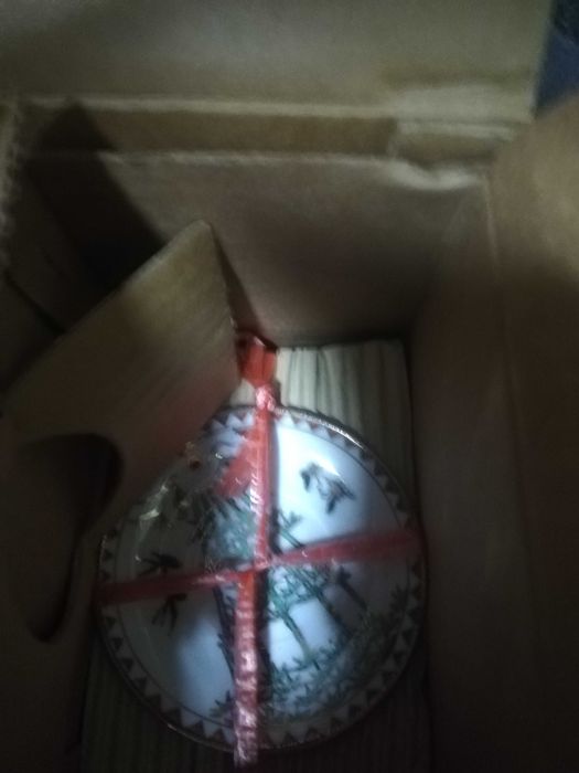 Jogo de louça. Jogo de café novo