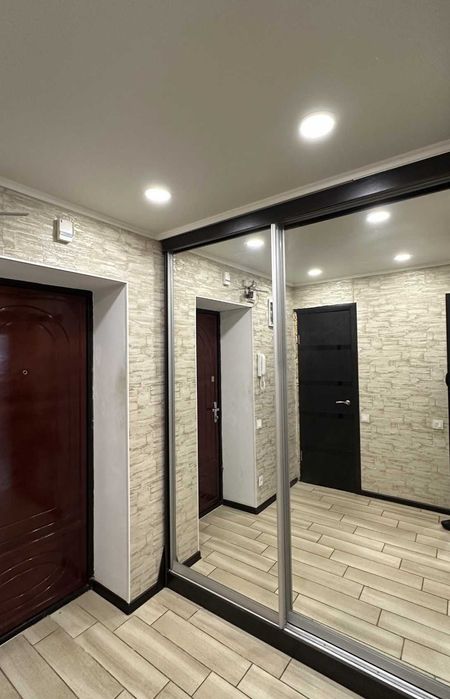 Квартира с ремонтом мебелью и техникой на Котовского!