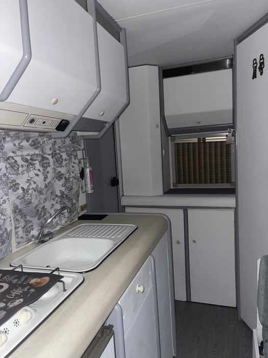 Aluguer  Altocaravana Knaus Traveller 4 Lugares – Lisboa