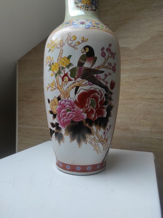 Porcelanowy wazon chiński
