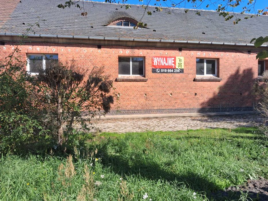 Wynajmę  Hale 200 m2 w Legnicy ul Chocianowska 6 A