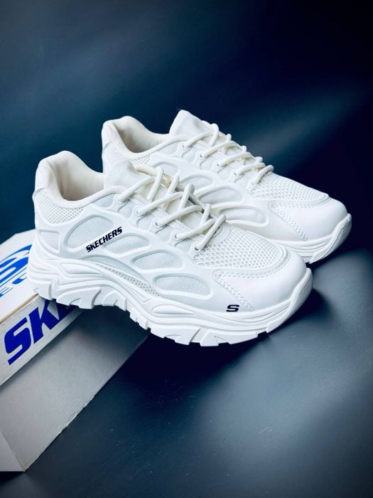 Новинка на весну • Skechers жіночі білі •шкіряні женські крослвки 2026