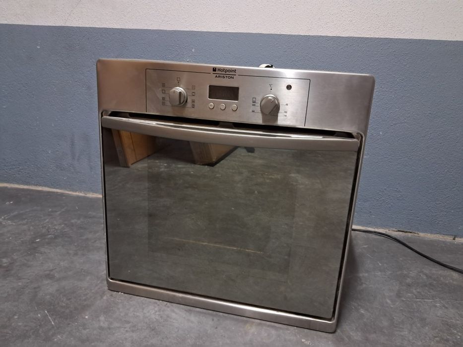 Forno encastre Ariston Hotpoint FB83.1 IX/HA