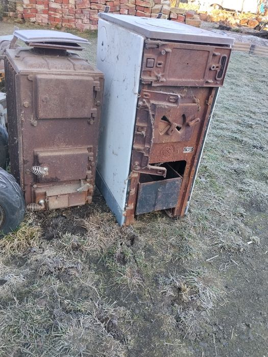 Piecyki , Kominki wolnostojące