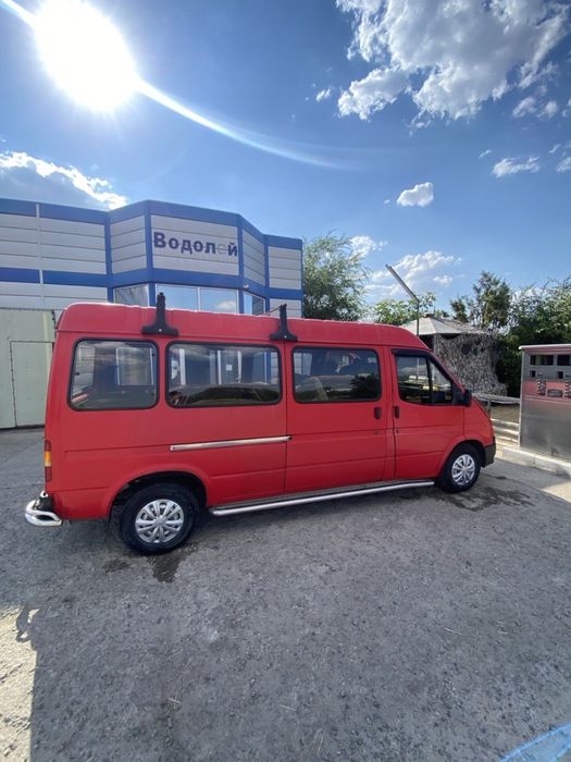 Ford Transit 2,5