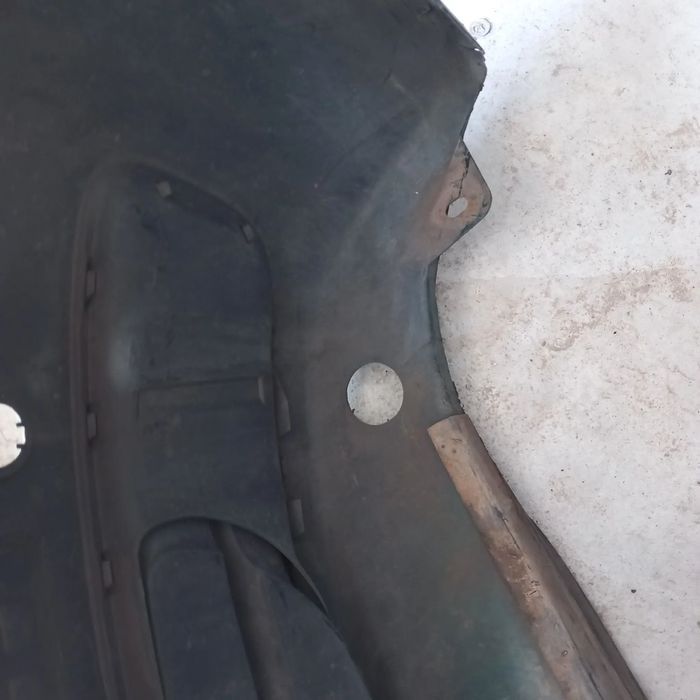Para choques fiat punto ano 2002