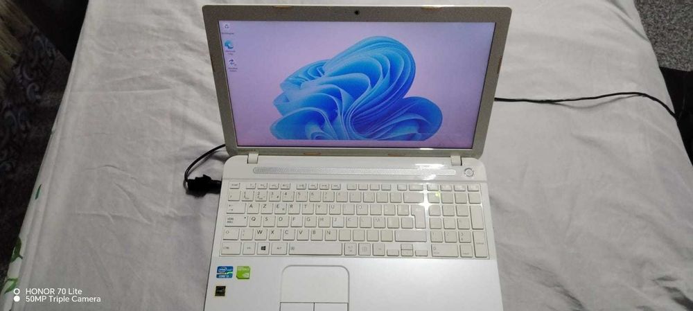 TOSHIBA C55 I3 8GB RAM RECONDICIONADO