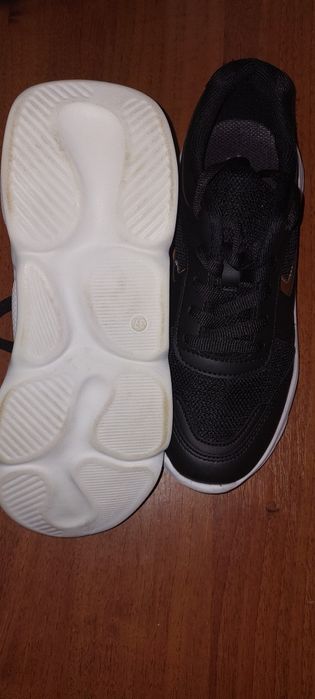 Кросовки підліткові