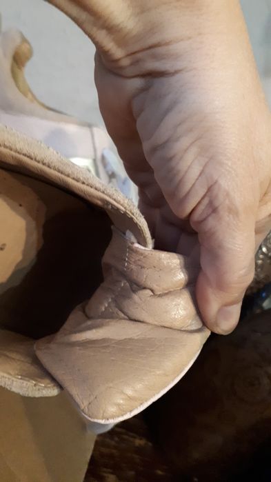 Arturo Vicci  skórzane sneakersy damskie 39