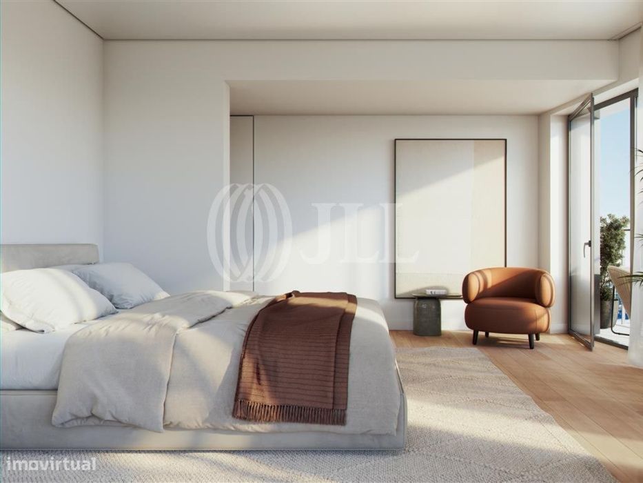 Apartamento T4 com estacionamento, Campo Grande, Lisboa