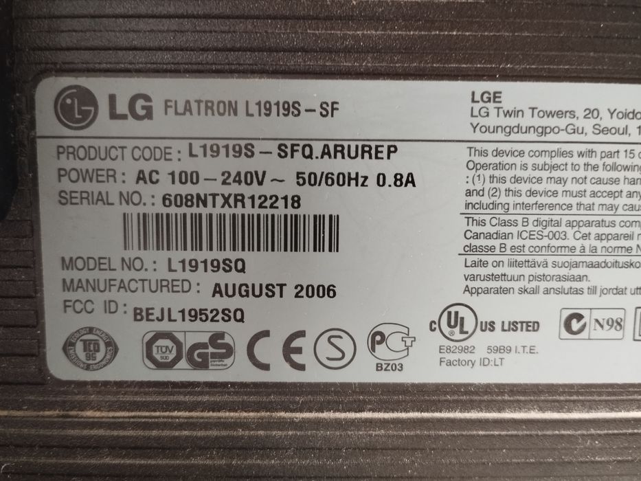 Монитор LG  L1919S