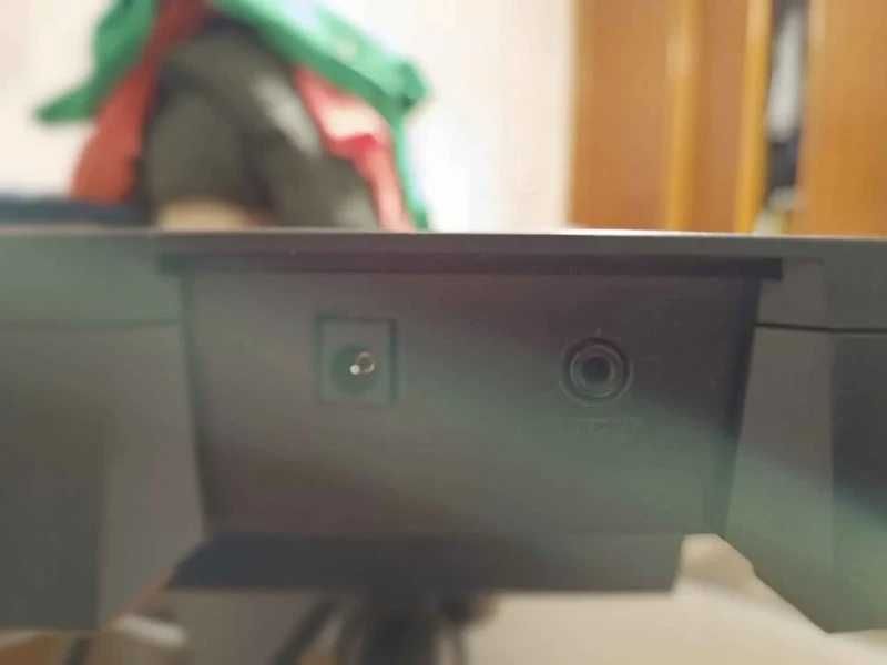 Casio CA100 + Tripod + Carrying Case64752098813697124