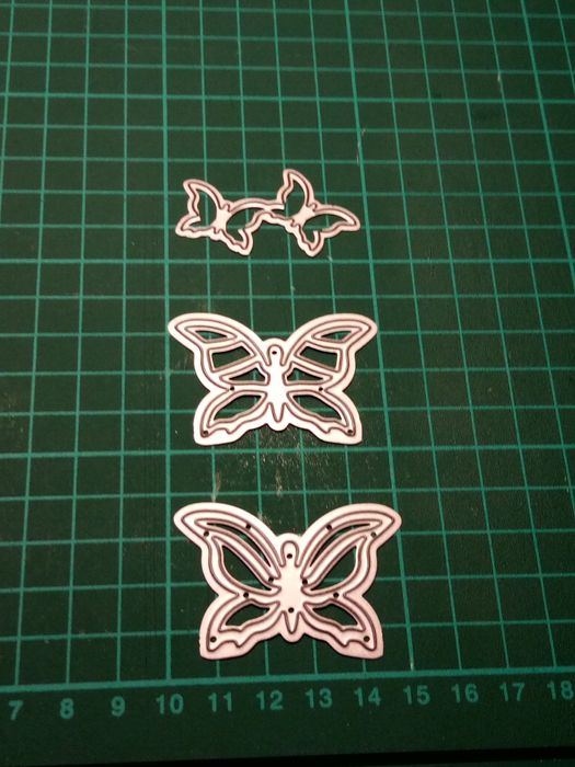 Wykrojniki scrapbooking, motylki, zestaw