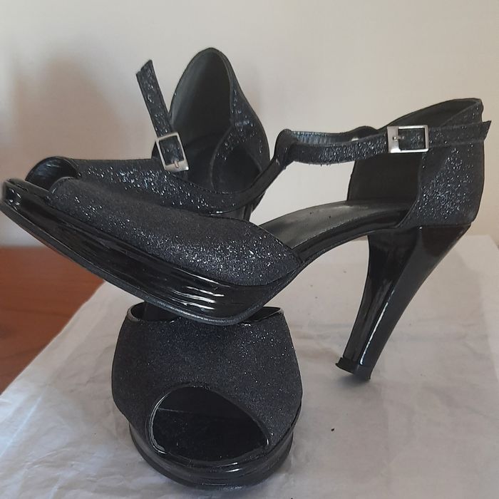 Sapatos de senhora para cerimónia