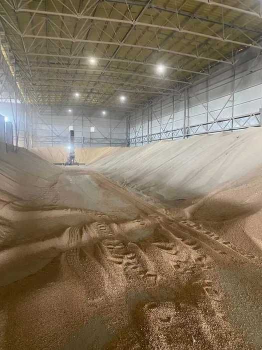 Сдам 3 отдельных склада (общая площадь 5000 кв.м)