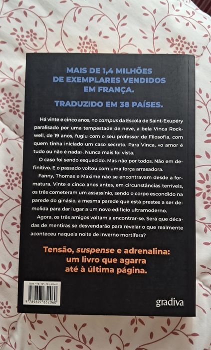 Livro "A Rapariga e a Noite"
