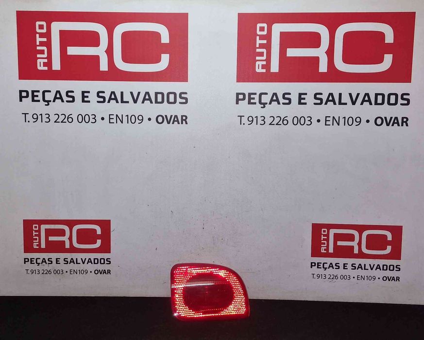 Farolim Nevoeiro Trás Direito 8200419908 - RENAULT KANGOO / GRAND KANGOO II