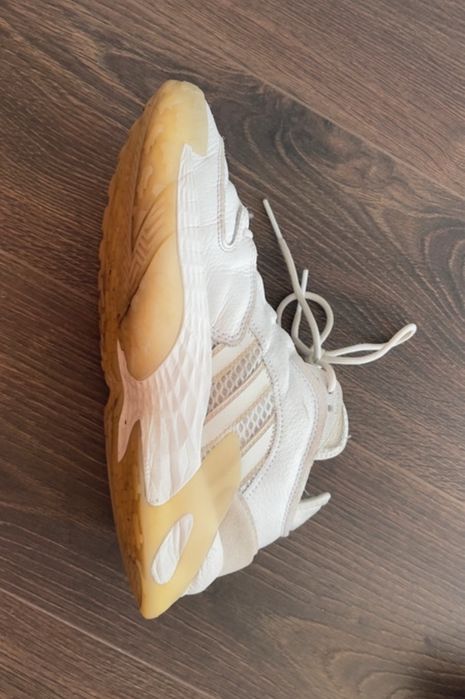 Adidas Streetball tamanho 42