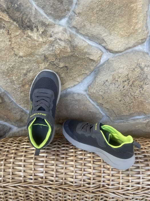 Кросівки Skechers розмір 33