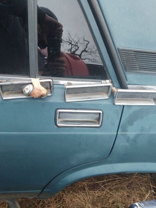 Бампер на  2107 запчастини ваз