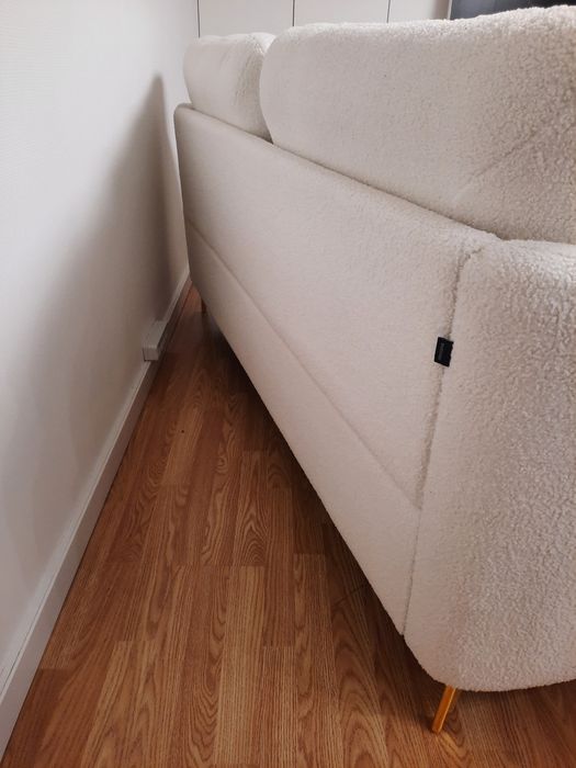Sofá branco 3 lugares como novo – com fatura (dez. 2025)