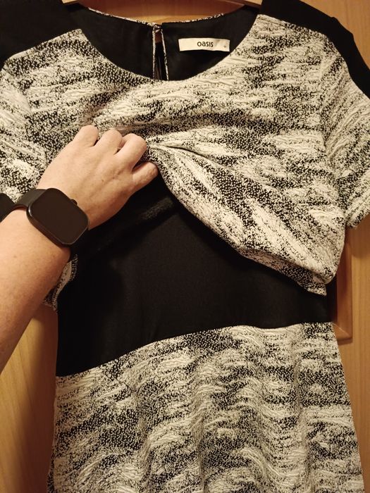 Sukienka dwuwarstwowa