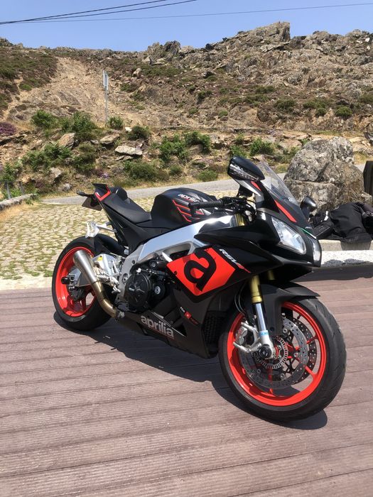 Aprilia RSV4 RR 2017