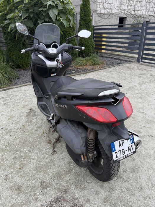 Yamaha x max 125
