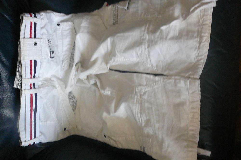 spodnie białe jeans  rybaczki + gratis kubek THE DOG
