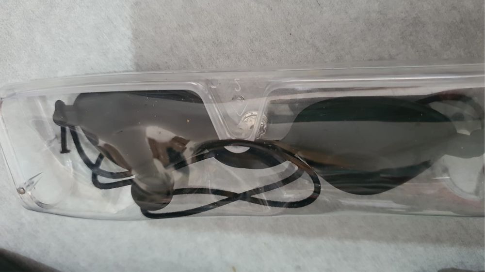 Óculos de Natação Anti-Fog UV – Ajustáveis, Impermeáveis
