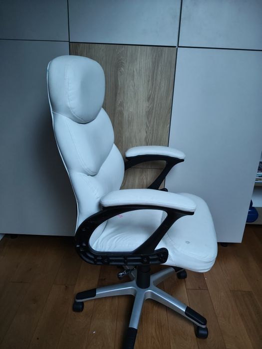 Fotel biurowy z Eco skóry