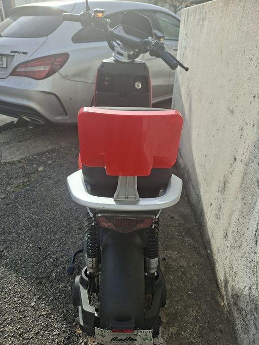 Scooter eletrica