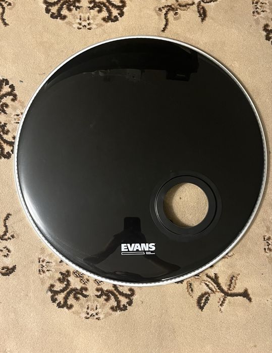 SET PELES BOMBO 22” EVANS EMAD