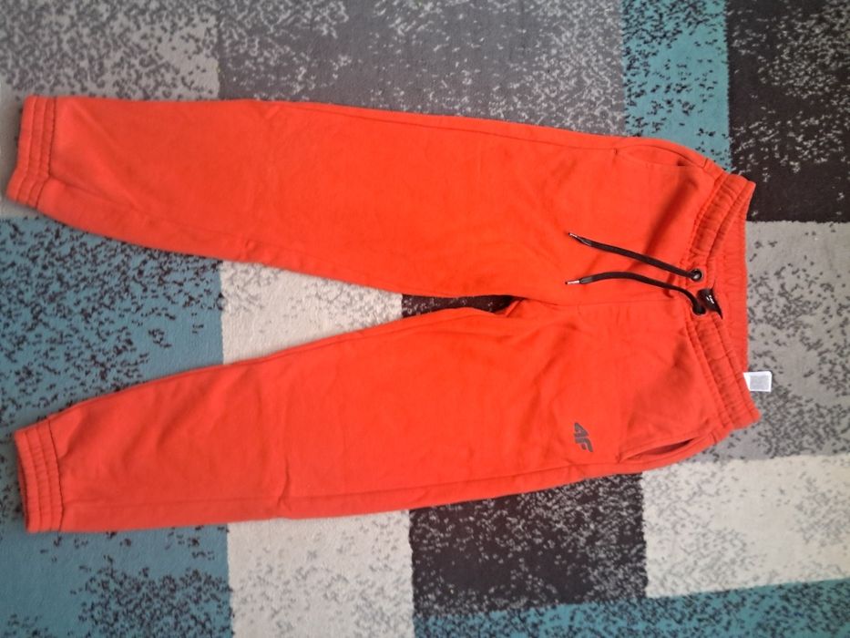 2 częsciowy dres chłopięcy 4F
