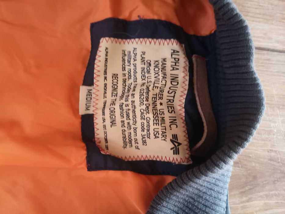 Kurtka bombierka alpha industries