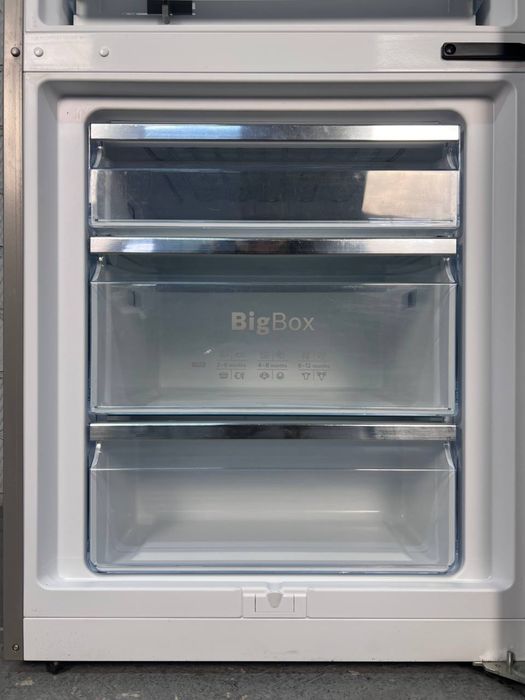 Холодильник Bosch KGE49AI40/09