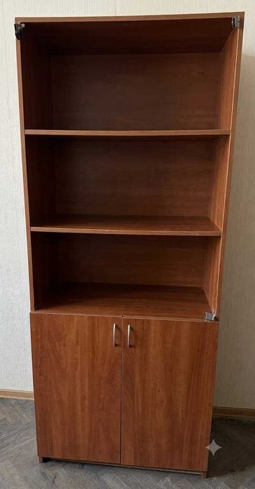 Продам офісний шкаф