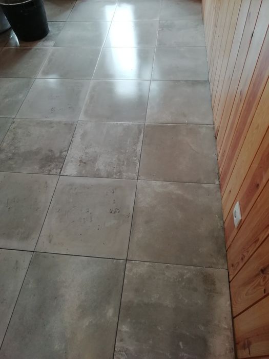 Remodelações e Pinturas.