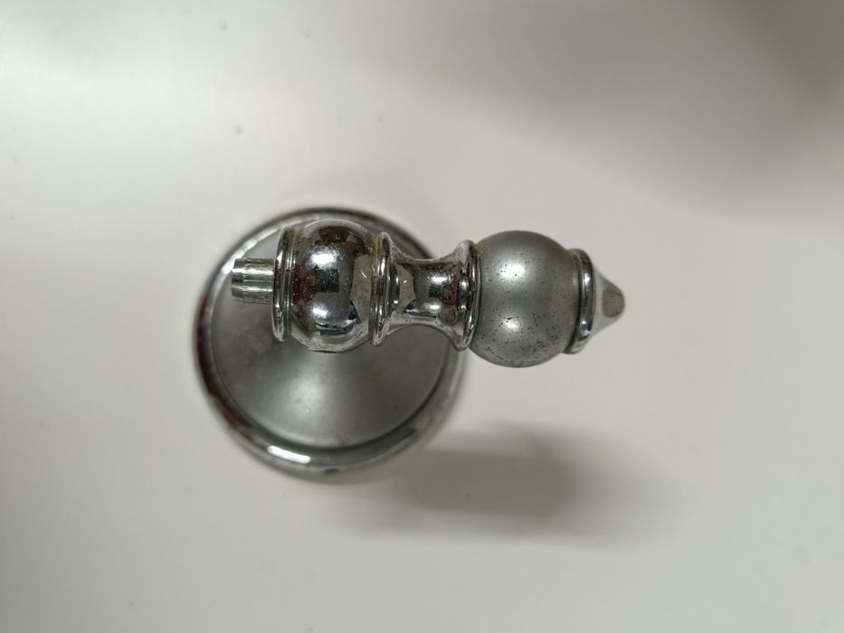 Acessórios de WC cabides e suporte piaça