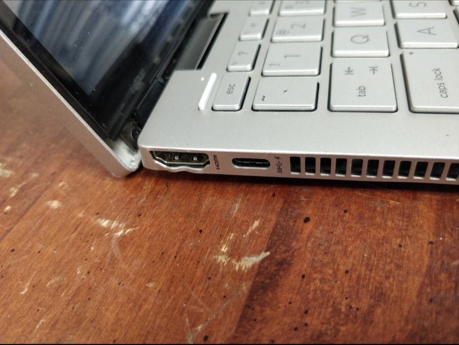 HP Pavilion X360 (14-dy2035nr)