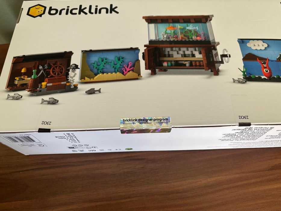LEGO BrickLink 910015 - Nakręcone akwarium