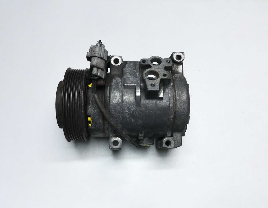 Компресор кондиціонера ( 2.0D - 2.4L ) - Toyota Previa (2000-2006 р.в)