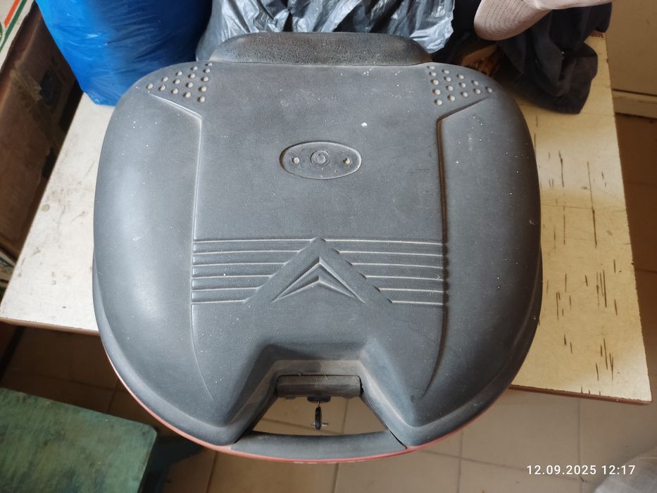 Багажник,скутер,мопед,мотоцикл