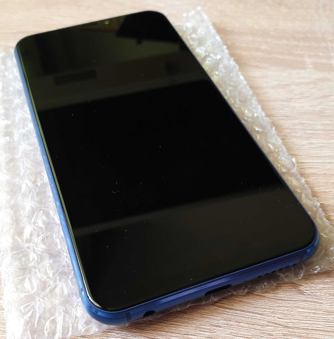 Продам телефон Lenovo Z5.