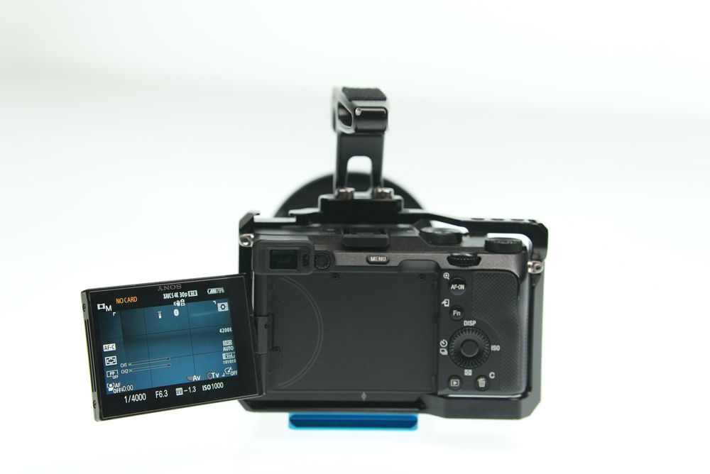 Чудова камера SONY A7C + КЛІТКА Smallrig в подарунок