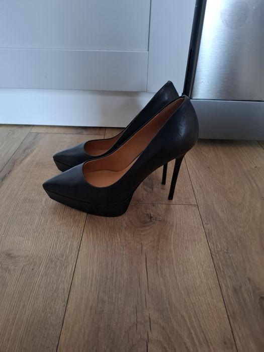 Czarne szpilki Kazar Madison 40 jak nowe