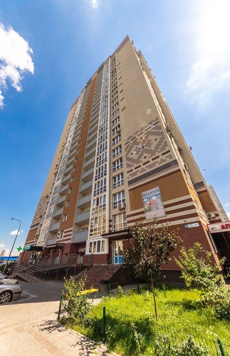 Сдаётся Позняки,Осокорки, видовая 3х ком. кв рядом с Эпицентром, Гмыри-21-555.biz.ua