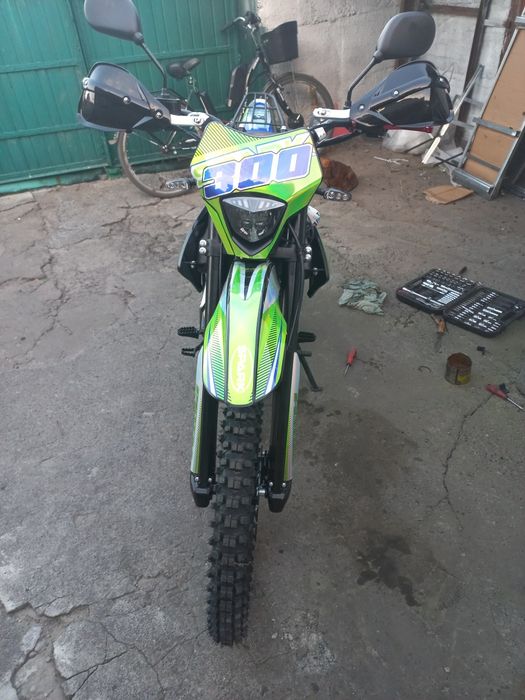 НОВЫЙ Spark sp300 cr-5