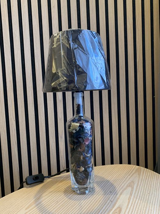 Candeeiro garrafa Rum Santa Teresa Venezuelano  peça única